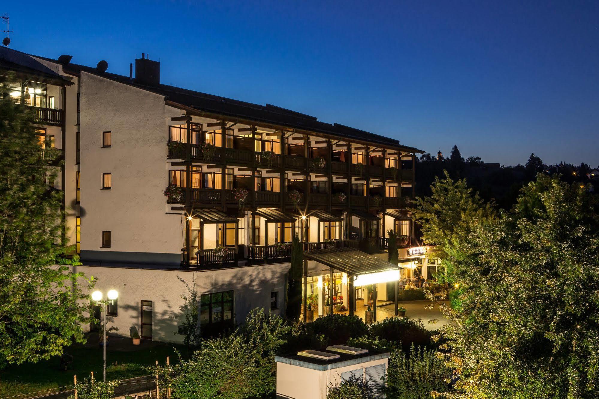 Aktivital Hotel バート・グリースバッハ エクステリア 写真